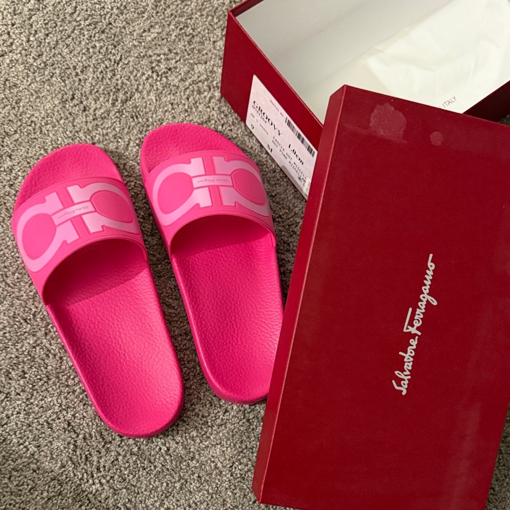 Salvatore Ferragamo Hot Pink Logo Slide Sandals
